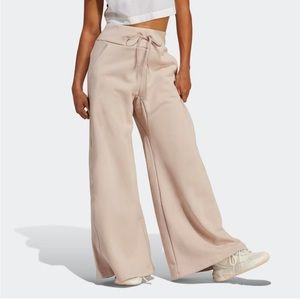 NWOT Adidas Womens Lounge sweat/ Fleece Wide Pants beige size L